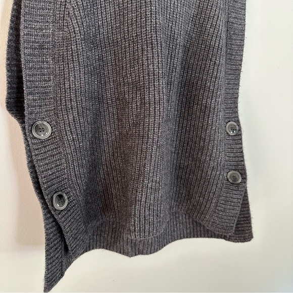 Purotatto Cashmere Wool Blend Hooded Poncho Sweater - Picture 6 of 16